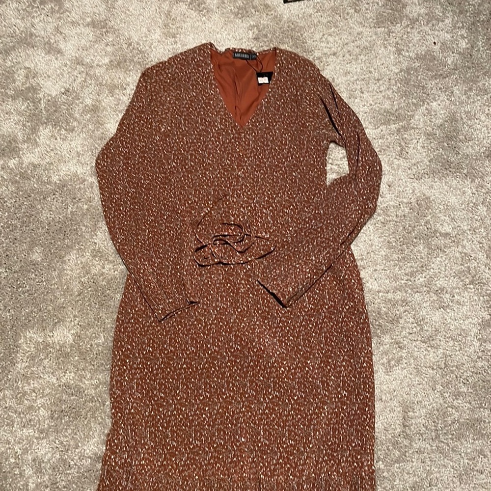 NWT Mika rose dress